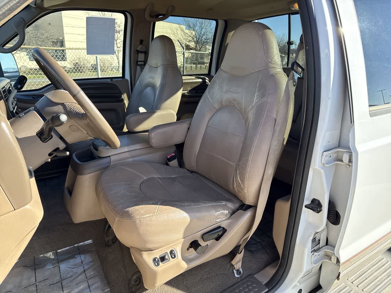 Thumbnail: 1999 Ford F-350 - 11