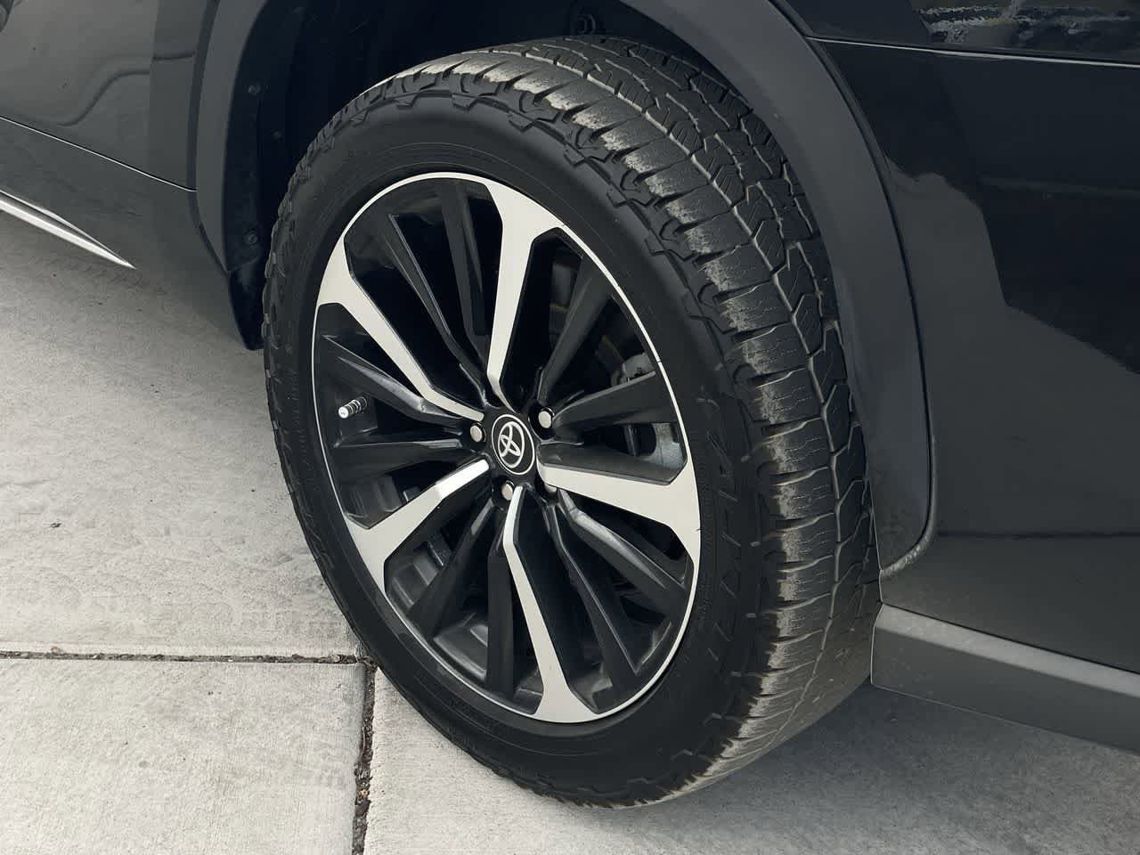 2022 Toyota Highlander XSE 8