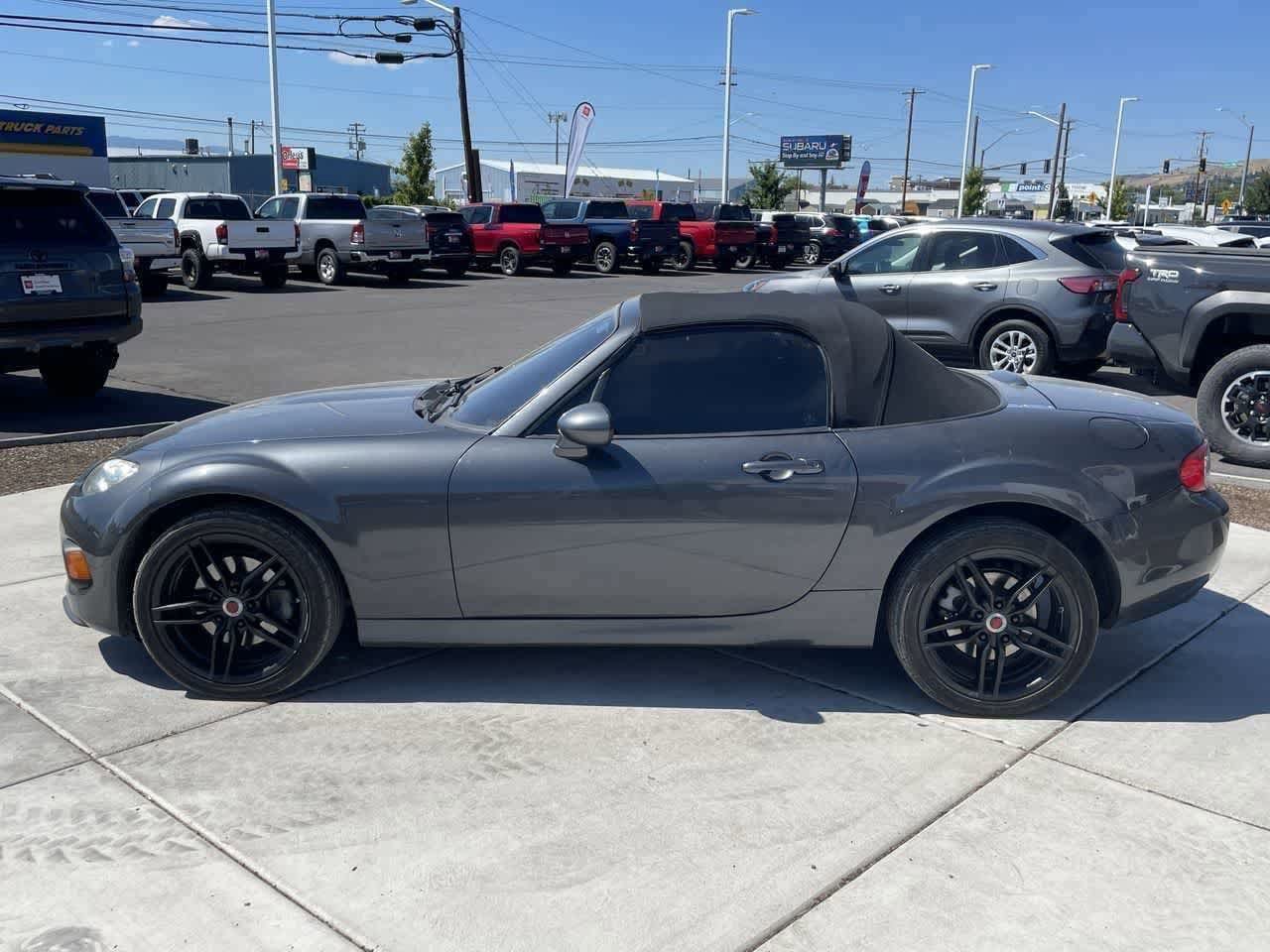 Thumbnail: 2014 Mazda MX-5 Miata - 2