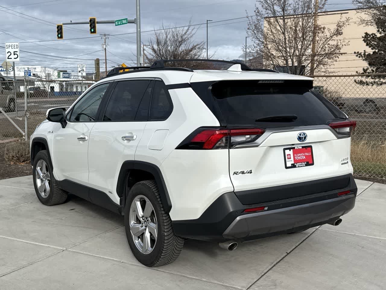 Thumbnail: 2019 Toyota RAV4 - 5