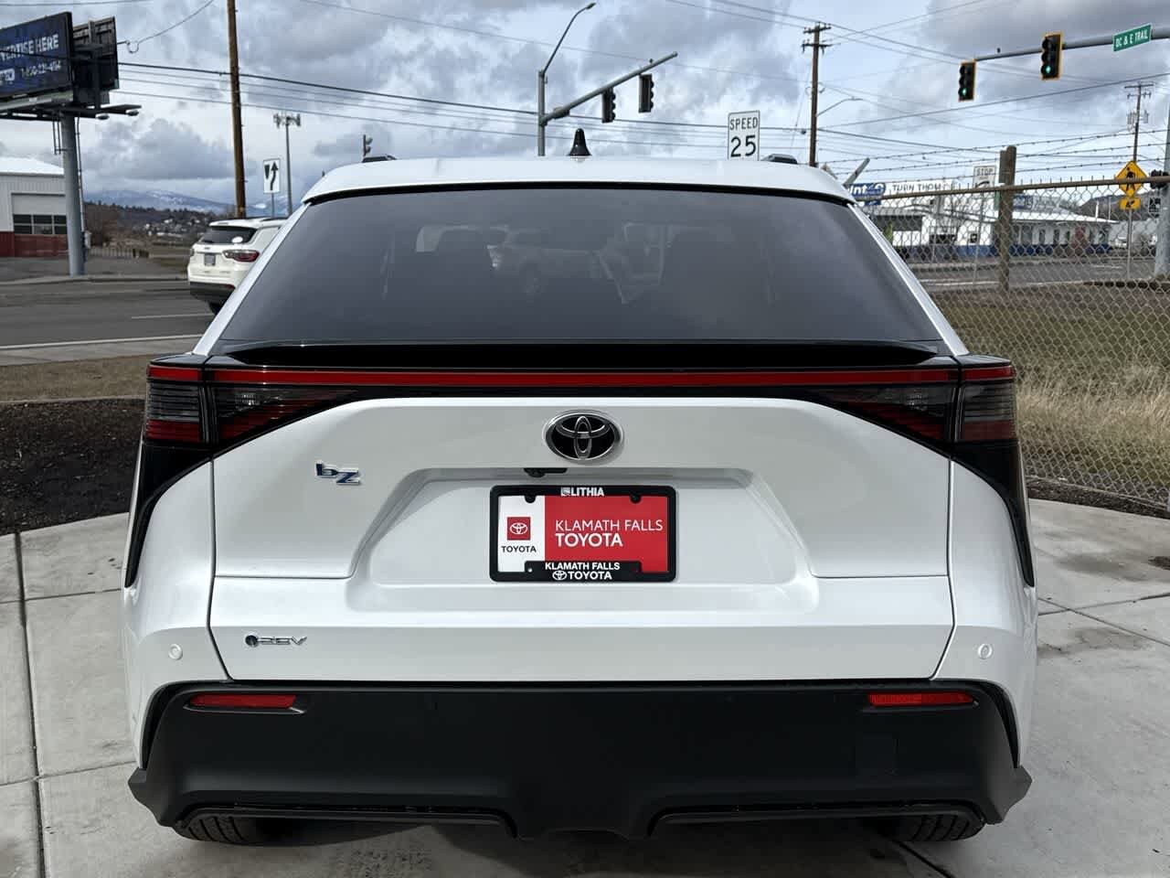 Thumbnail: 2026 Toyota bZ - 4