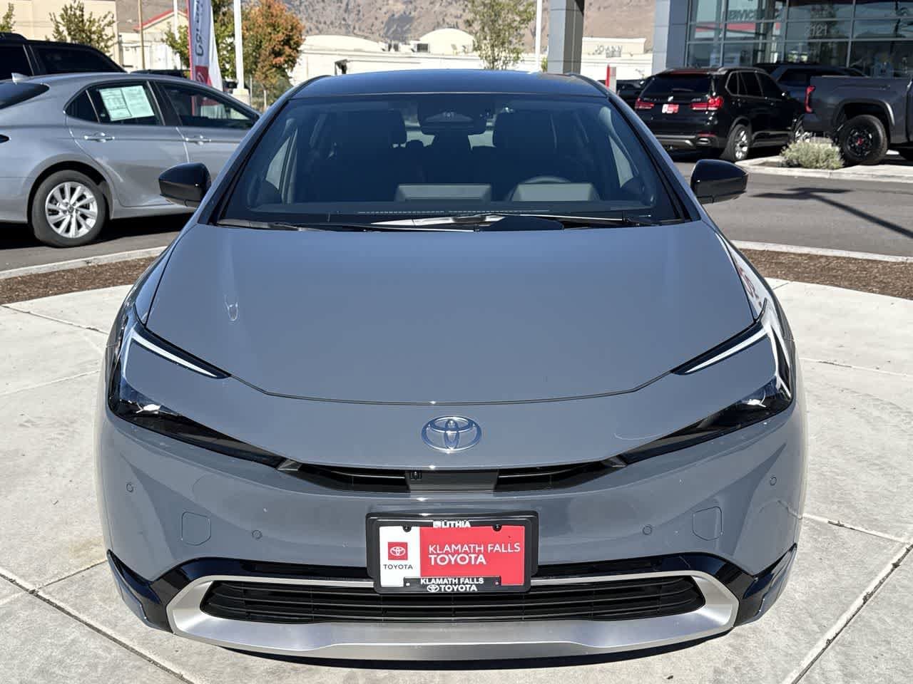 Thumbnail: 2026 Toyota Prius - 3