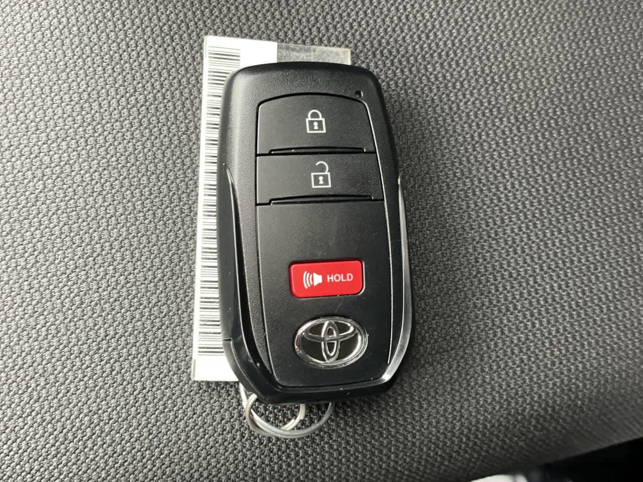 Thumbnail: 2023 Toyota Corolla Cross - 25