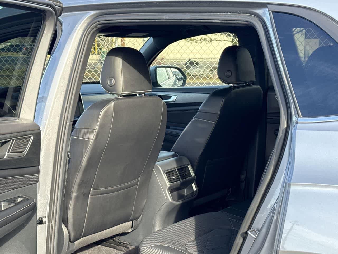 Thumbnail: 2024 Volkswagen Atlas - 13