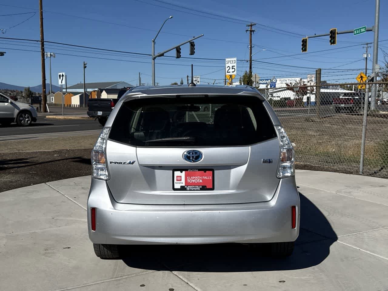 2013 Toyota Prius V Three photo 3