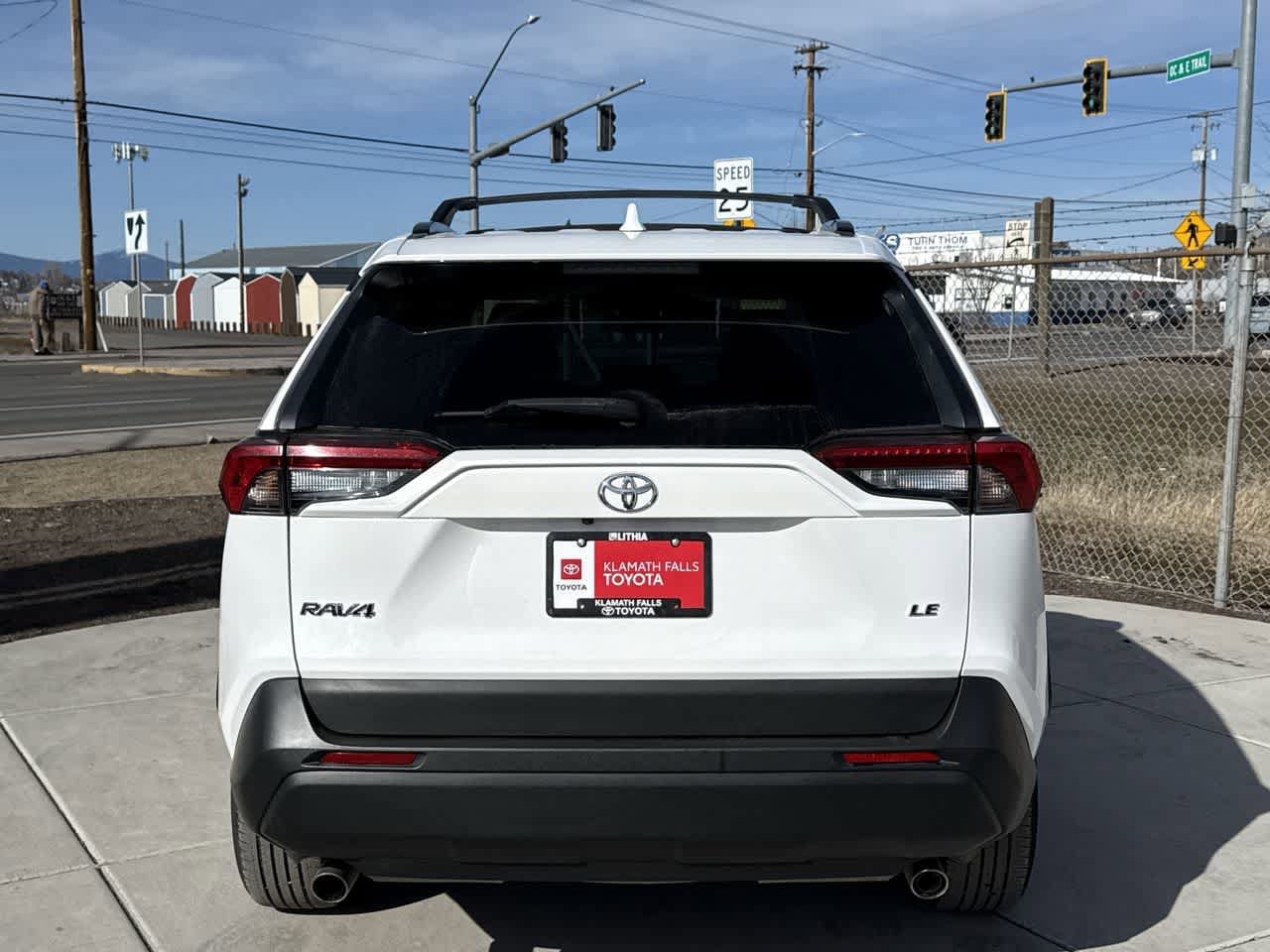 Thumbnail: 2019 Toyota RAV4 - 4