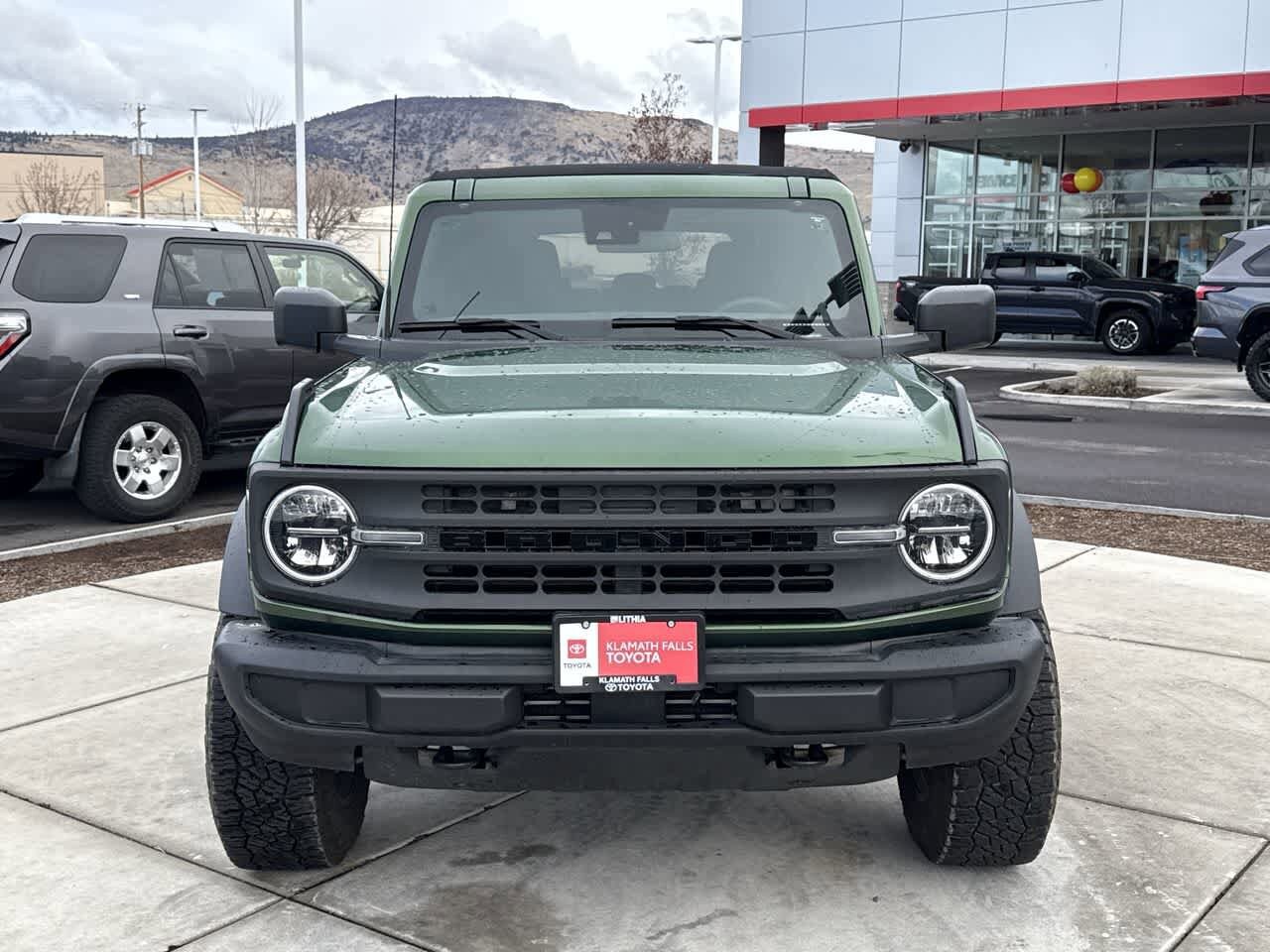 2023 Ford Bronco Base Big Bend Black Diamond Outer Banks photo 2