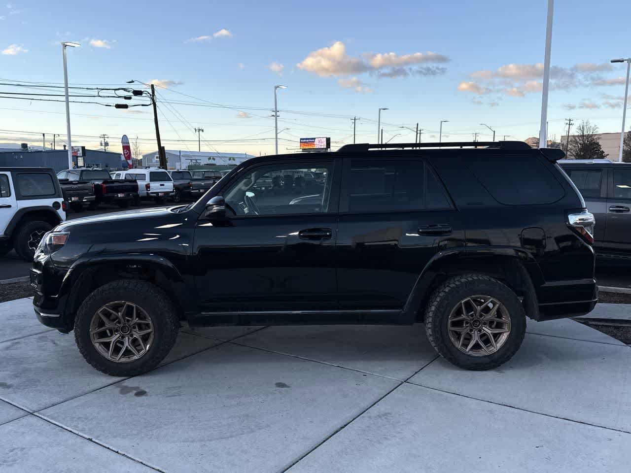 Thumbnail: 2021 Toyota 4Runner - 2