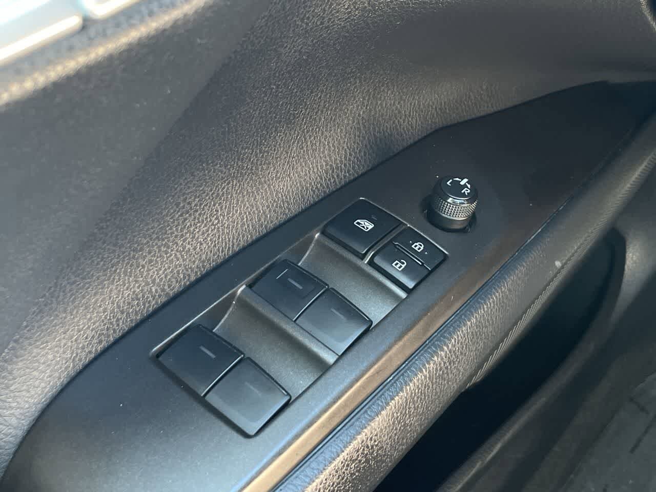 2023 Toyota Camry SE 22