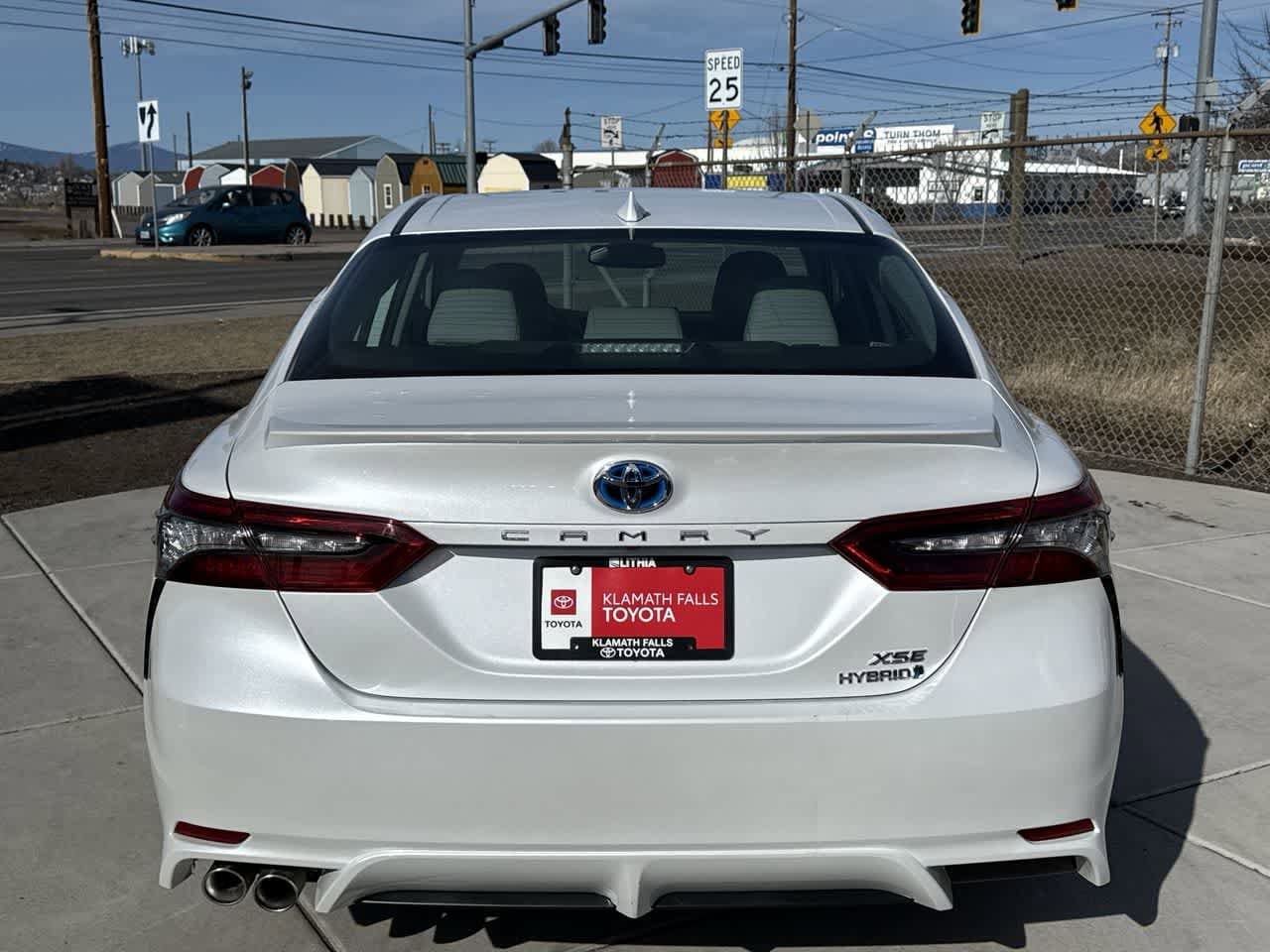 Thumbnail: 2021 Toyota Camry - 4