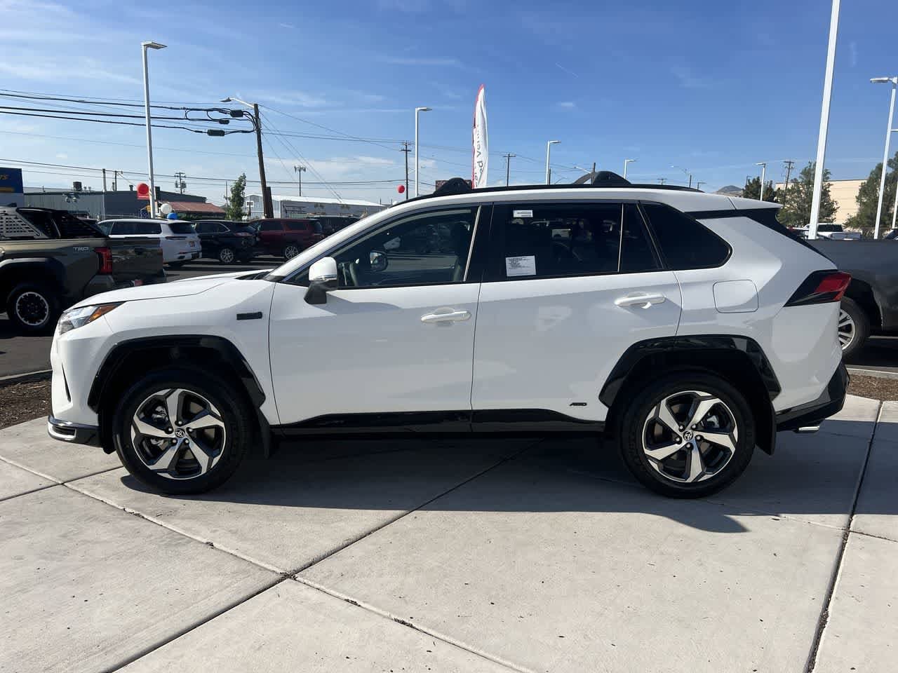 2024 Toyota RAV4 Prime SE 2
