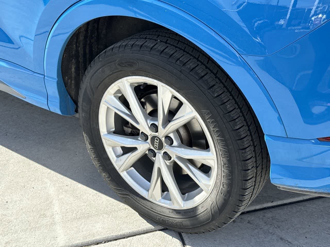 Thumbnail: 2023 Audi Q3 - 8