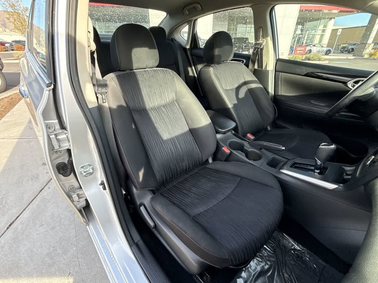 Thumbnail: 2019 Nissan Sentra - 14