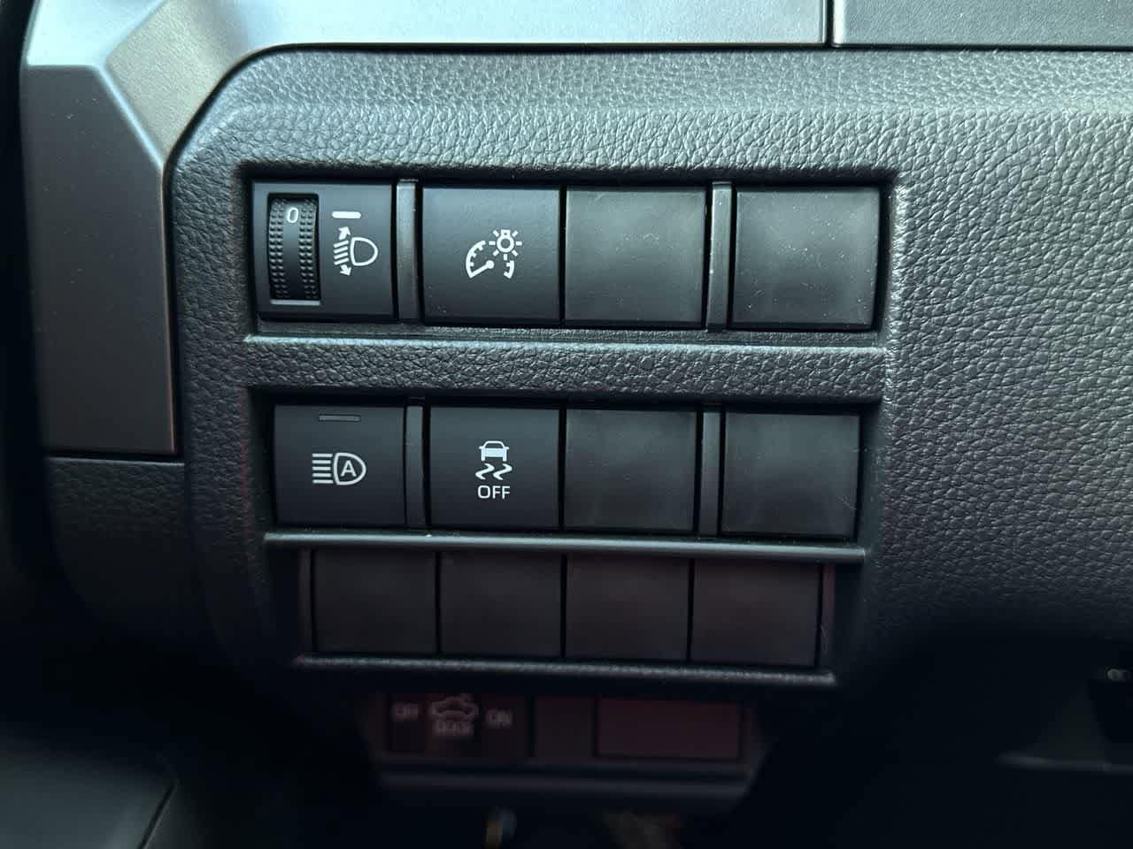 Thumbnail: 2025 Toyota Tacoma - 21