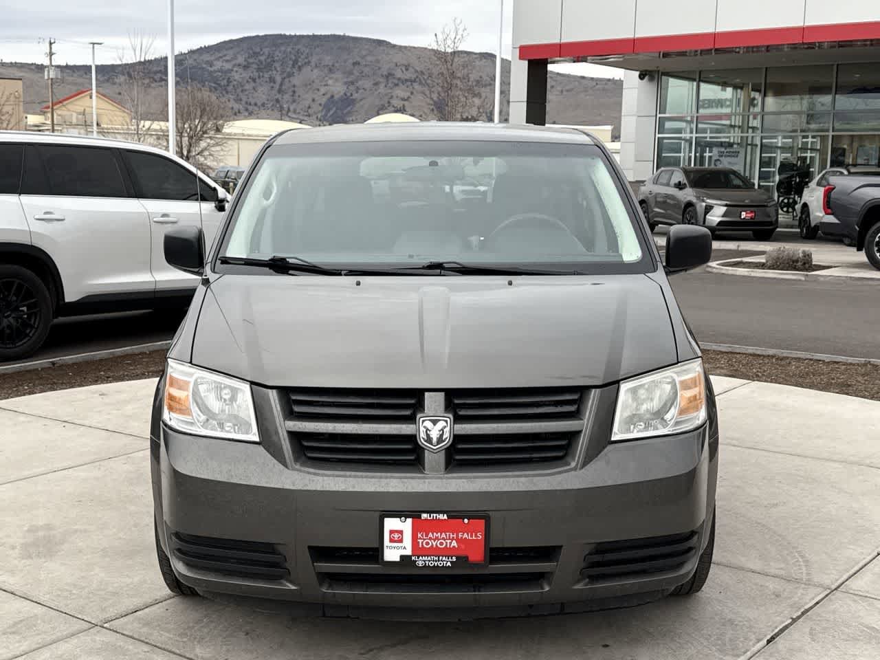 Thumbnail: 2010 Dodge Grand Caravan - 3