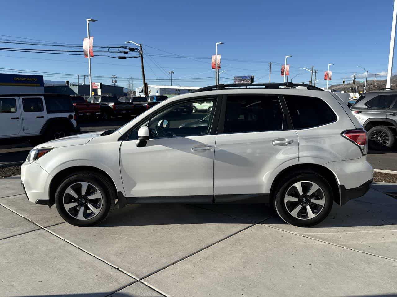 Thumbnail: 2017 Subaru Forester - 2