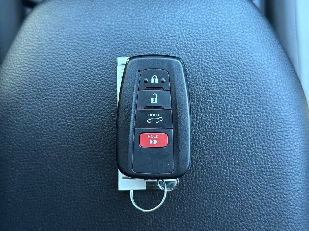 Thumbnail: 2025 Toyota RAV4 - 24