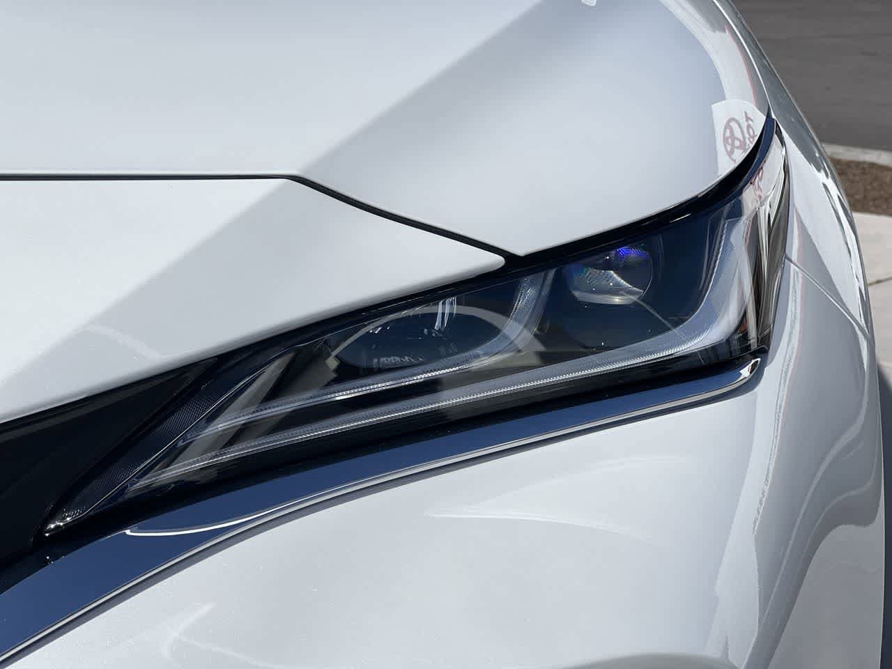 Thumbnail: 2024 Toyota Venza - 26