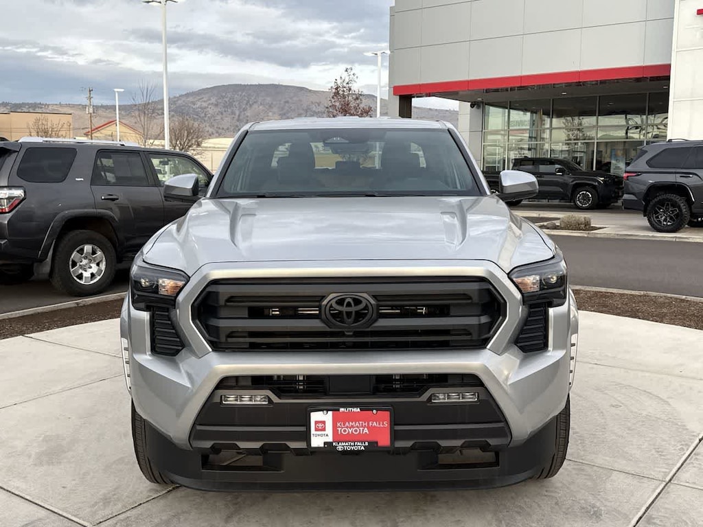 New 2025 Toyota Tacoma SR5 Truck Double Cab