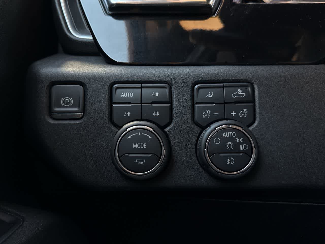 Thumbnail: 2024 Chevrolet Silverado 1500 - 21