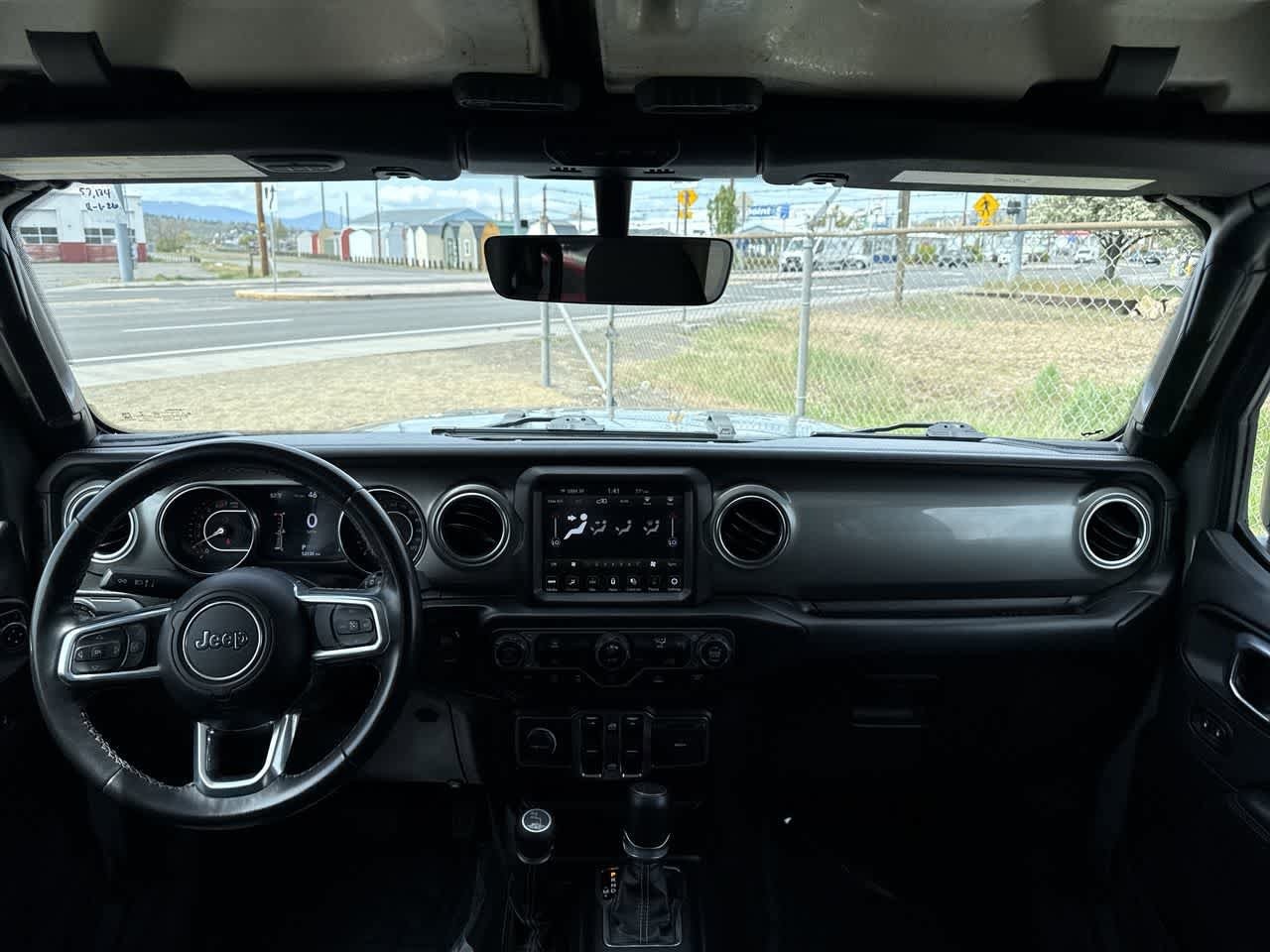Thumbnail: 2022 Jeep Wrangler - 15