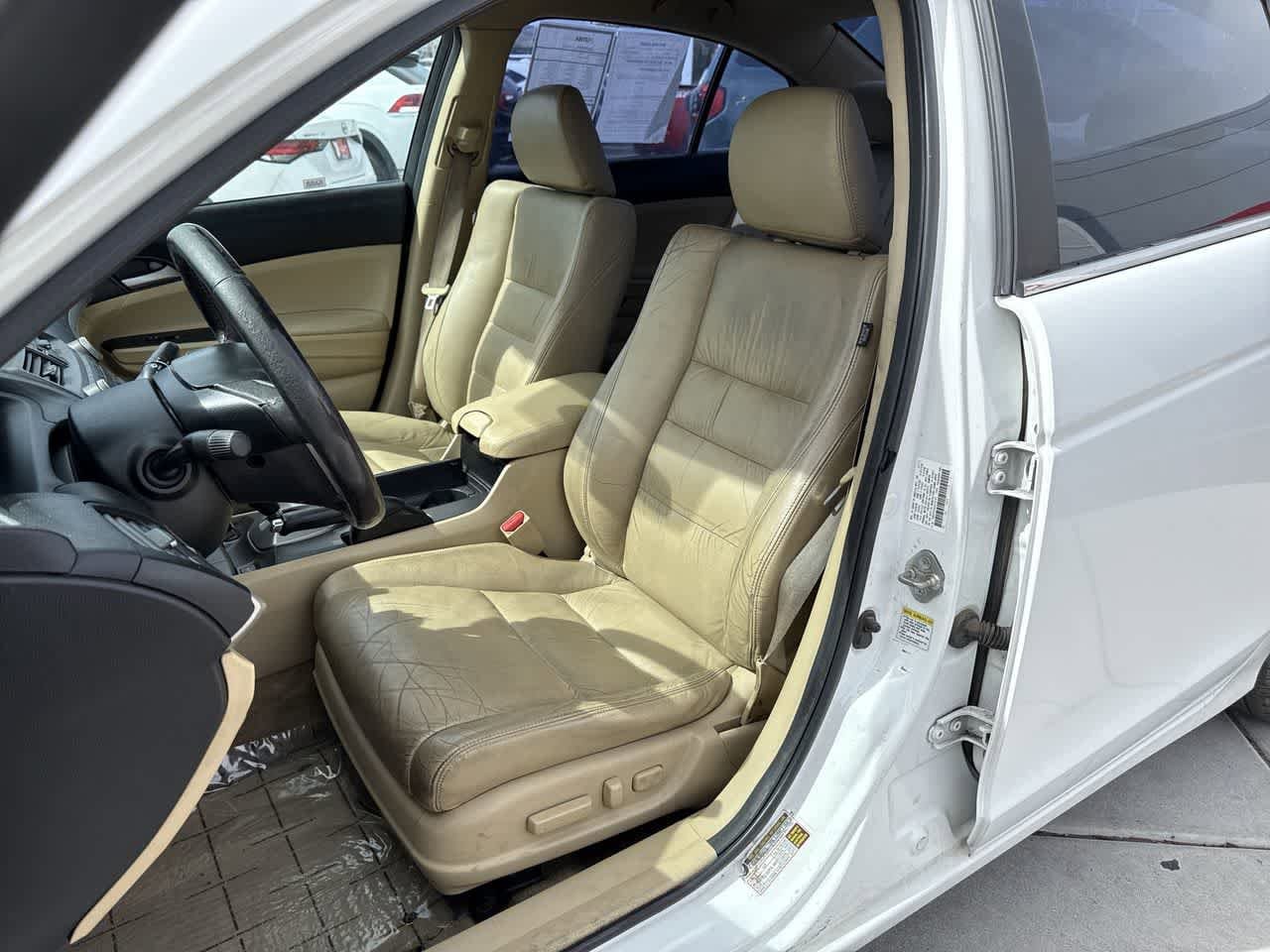 Thumbnail: 2012 Honda Accord - 11