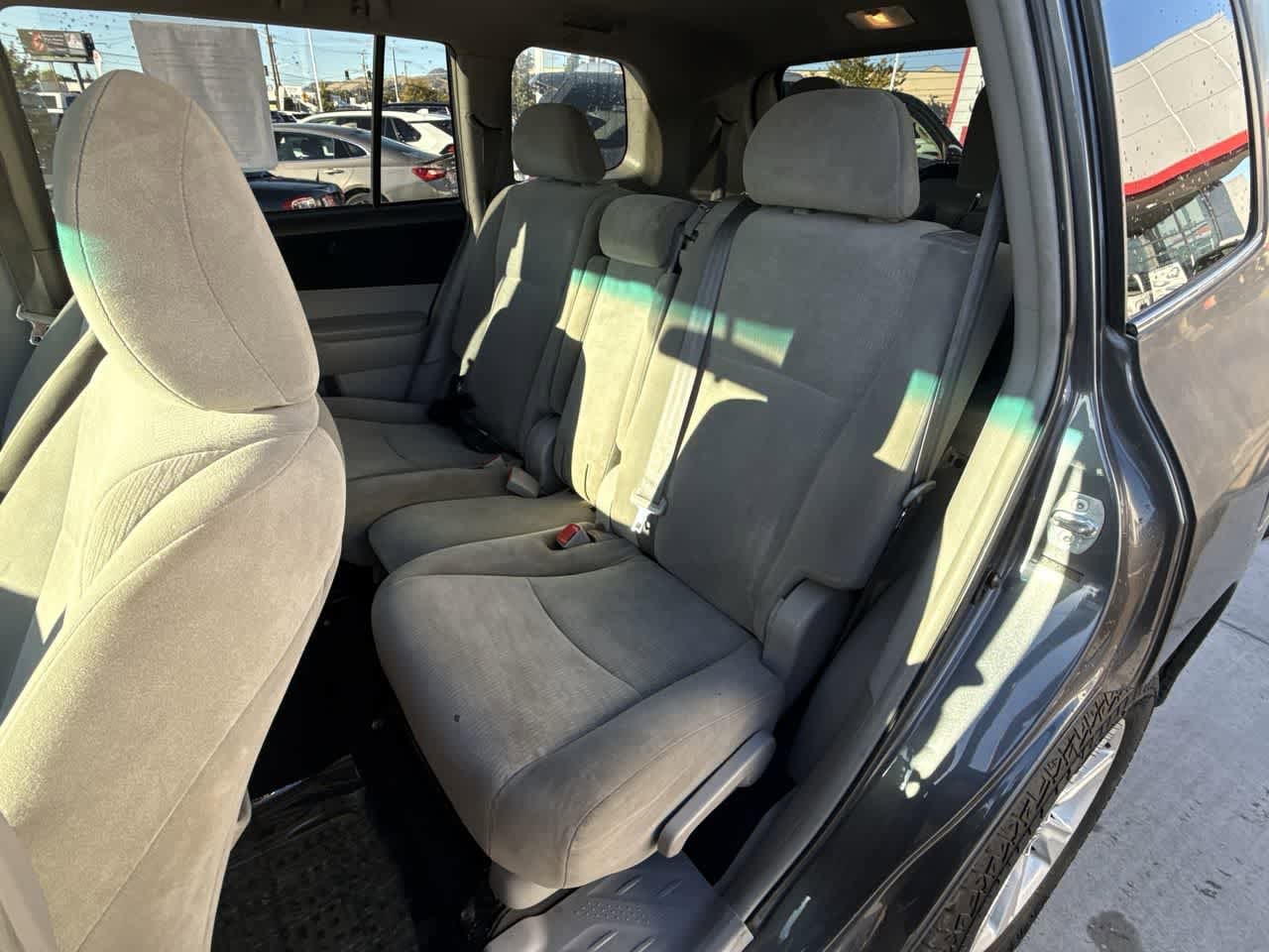 Thumbnail: 2012 Toyota Highlander - 12