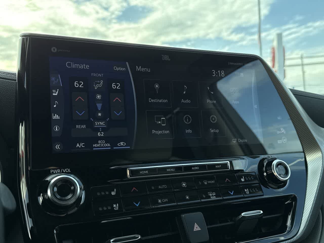 Thumbnail: 2021 Toyota Highlander - 19