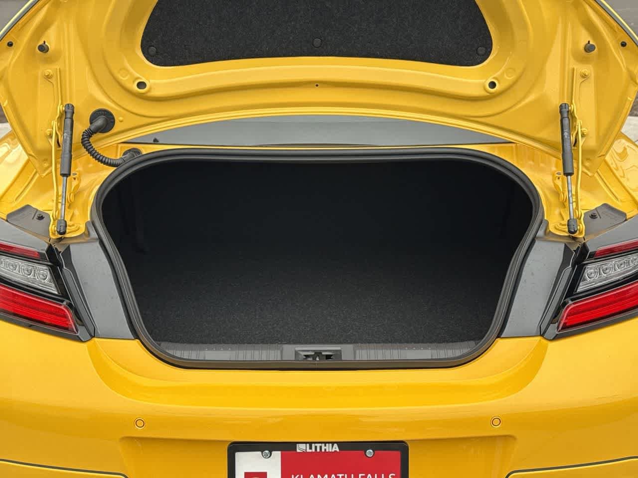 Thumbnail: 2026 Toyota GR86 - 6