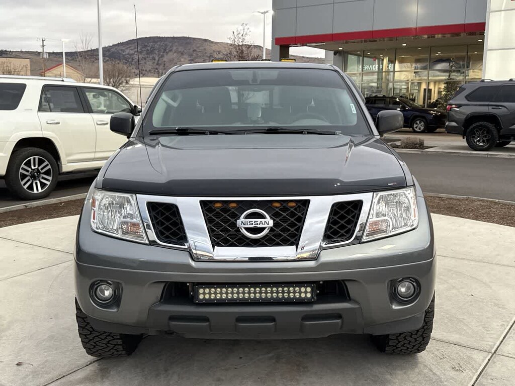Used 2021 Nissan Frontier SV Truck Crew Cab