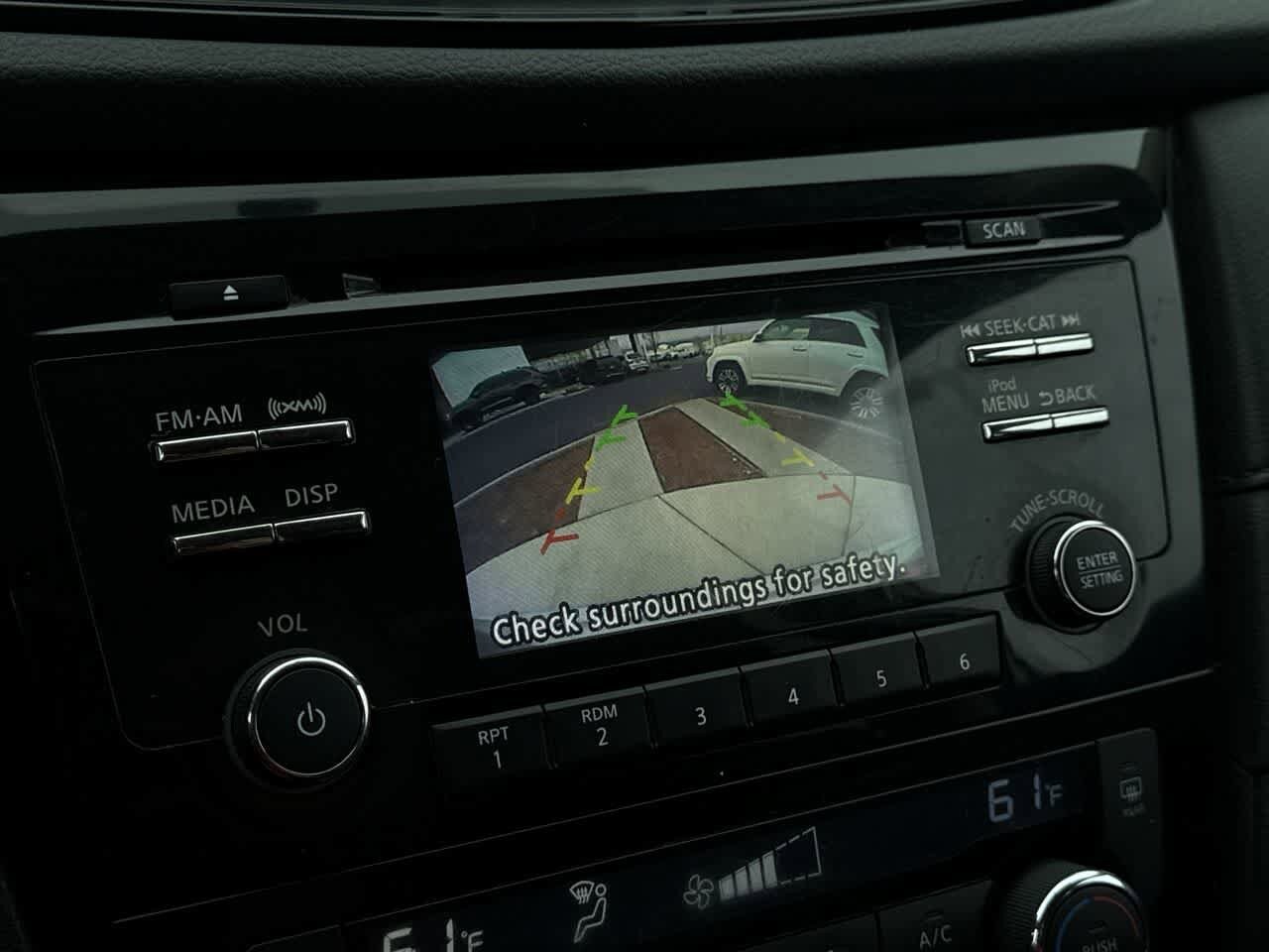 Thumbnail: 2017 Nissan Rogue - 19