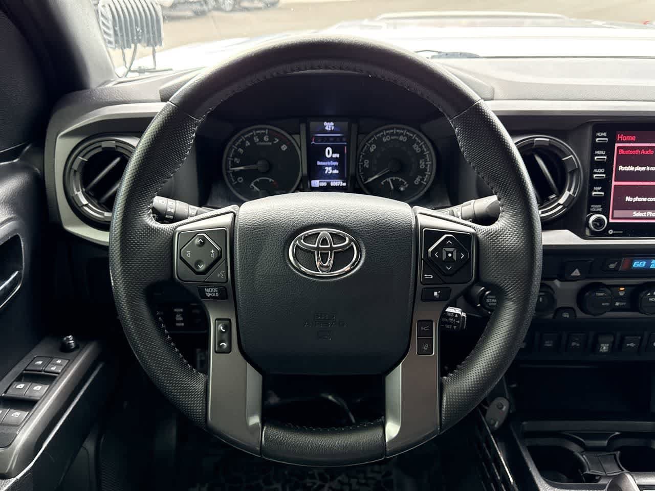 Thumbnail: 2020 Toyota Tacoma - 16