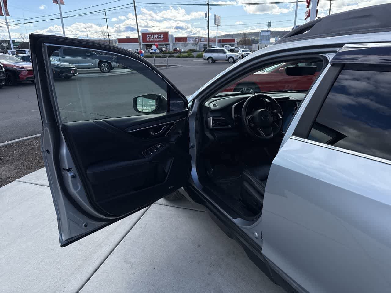 Thumbnail: 2020 Subaru Outback - 10