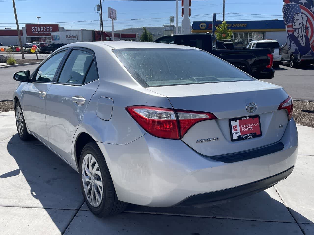 Thumbnail: 2015 Toyota Corolla - 5