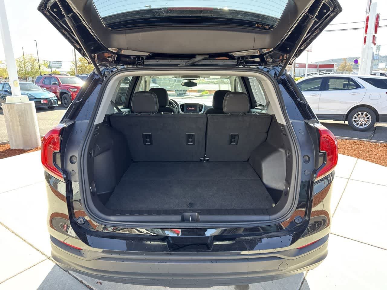 Thumbnail: 2024 GMC Terrain - 6