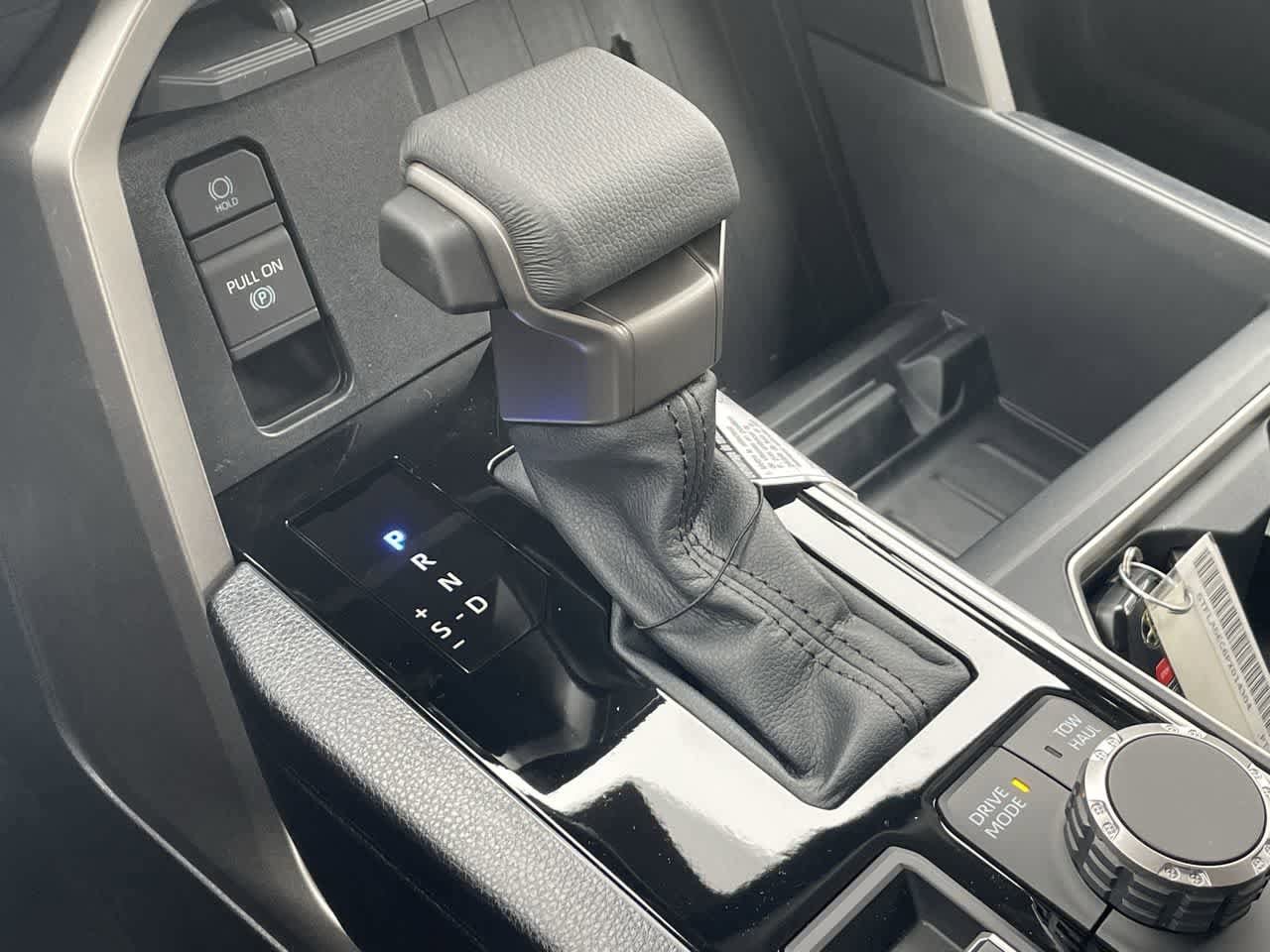 Thumbnail: 2023 Toyota Tundra - 23