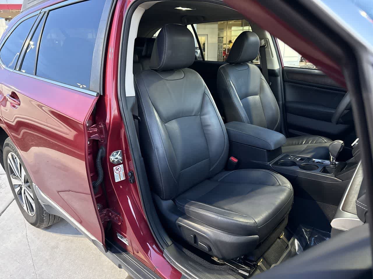 Thumbnail: 2018 Subaru Outback - 14