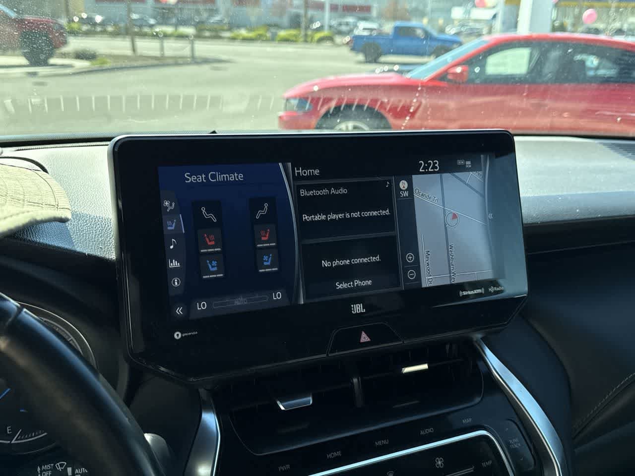 Thumbnail: 2021 Toyota Venza - 19