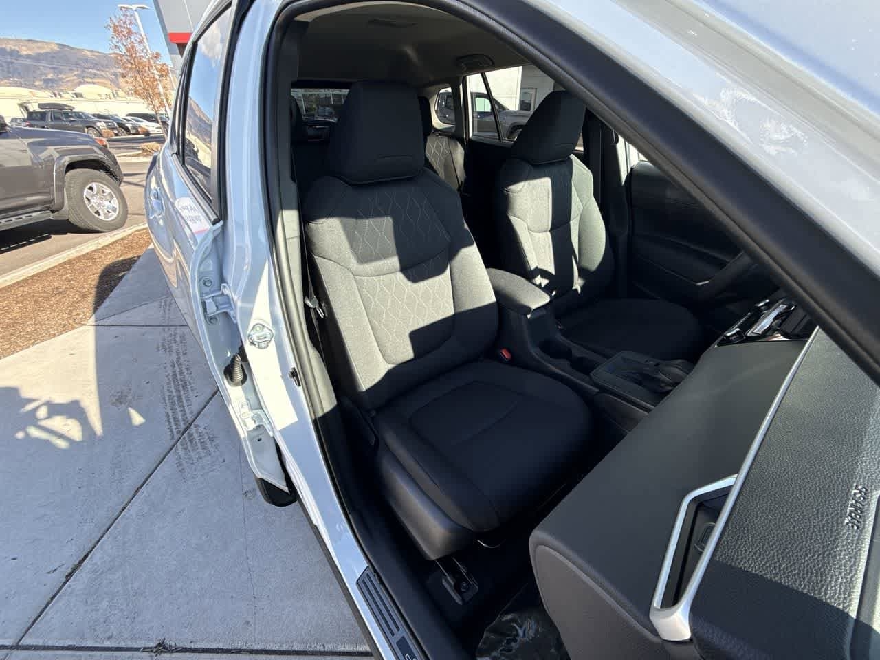 Thumbnail: 2026 Toyota Corolla Cross - 14