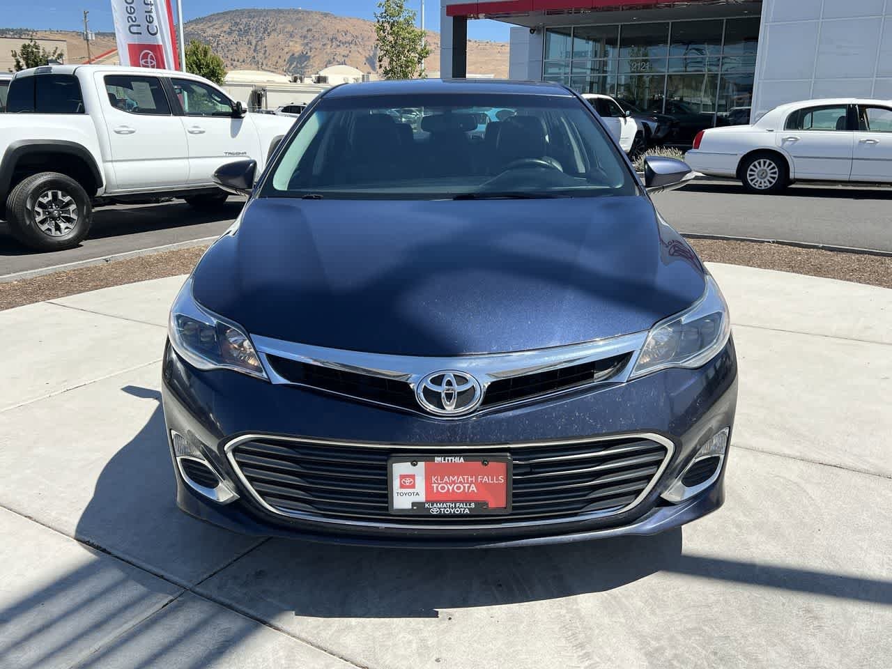 2015 Toyota Avalon XLE 3