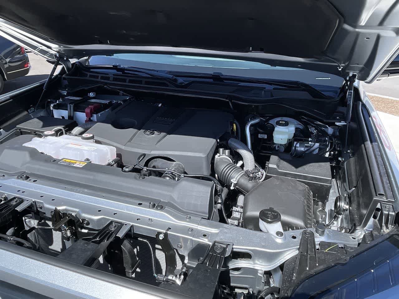 Thumbnail: 2024 Toyota Tundra - 6