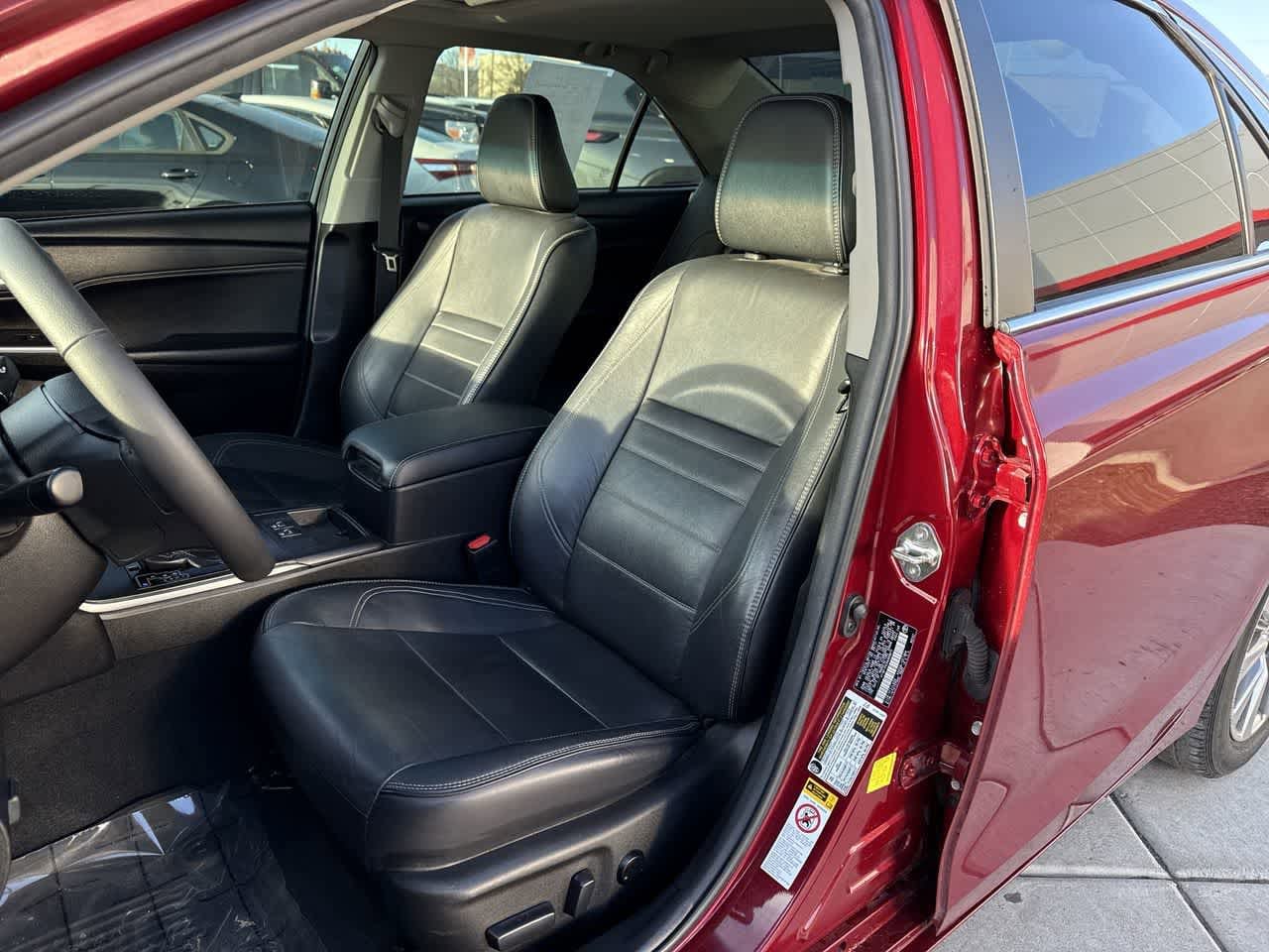 Thumbnail: 2017 Toyota Camry - 11