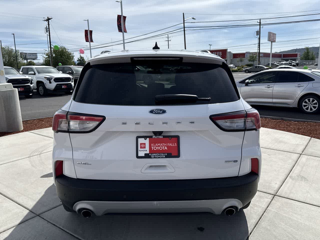 Thumbnail: 2020 Ford Escape - 4