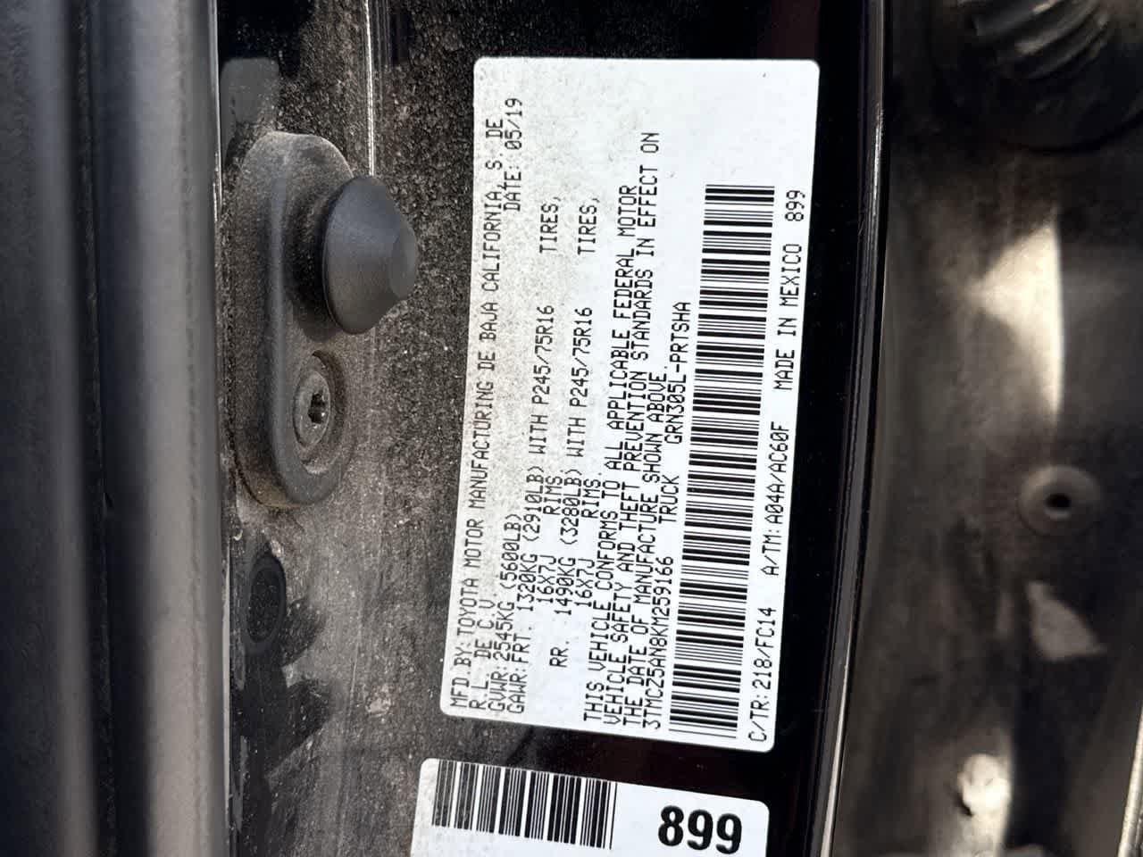 Thumbnail: 2019 Toyota Tacoma - 24