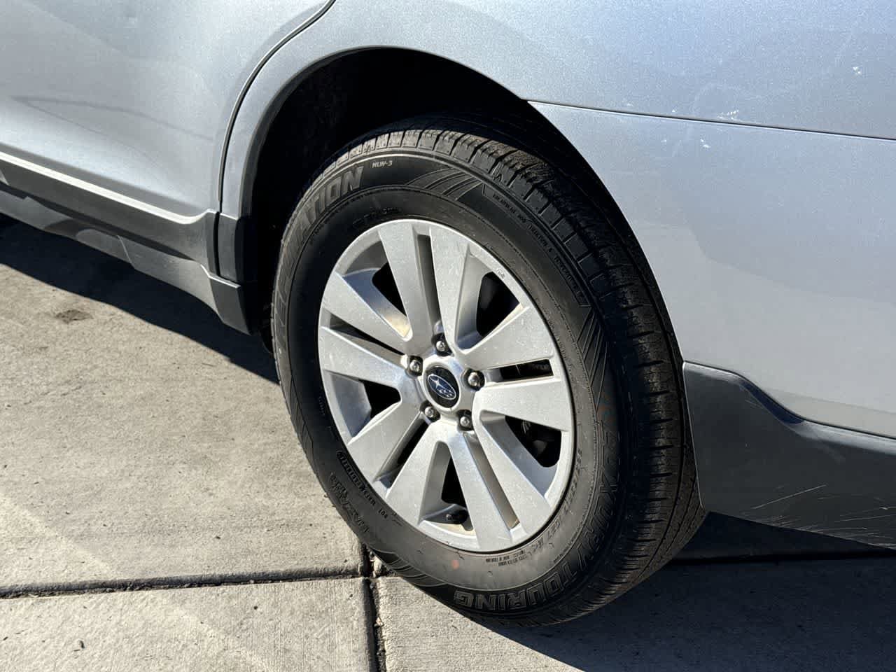 Thumbnail: 2017 Subaru Outback - 8