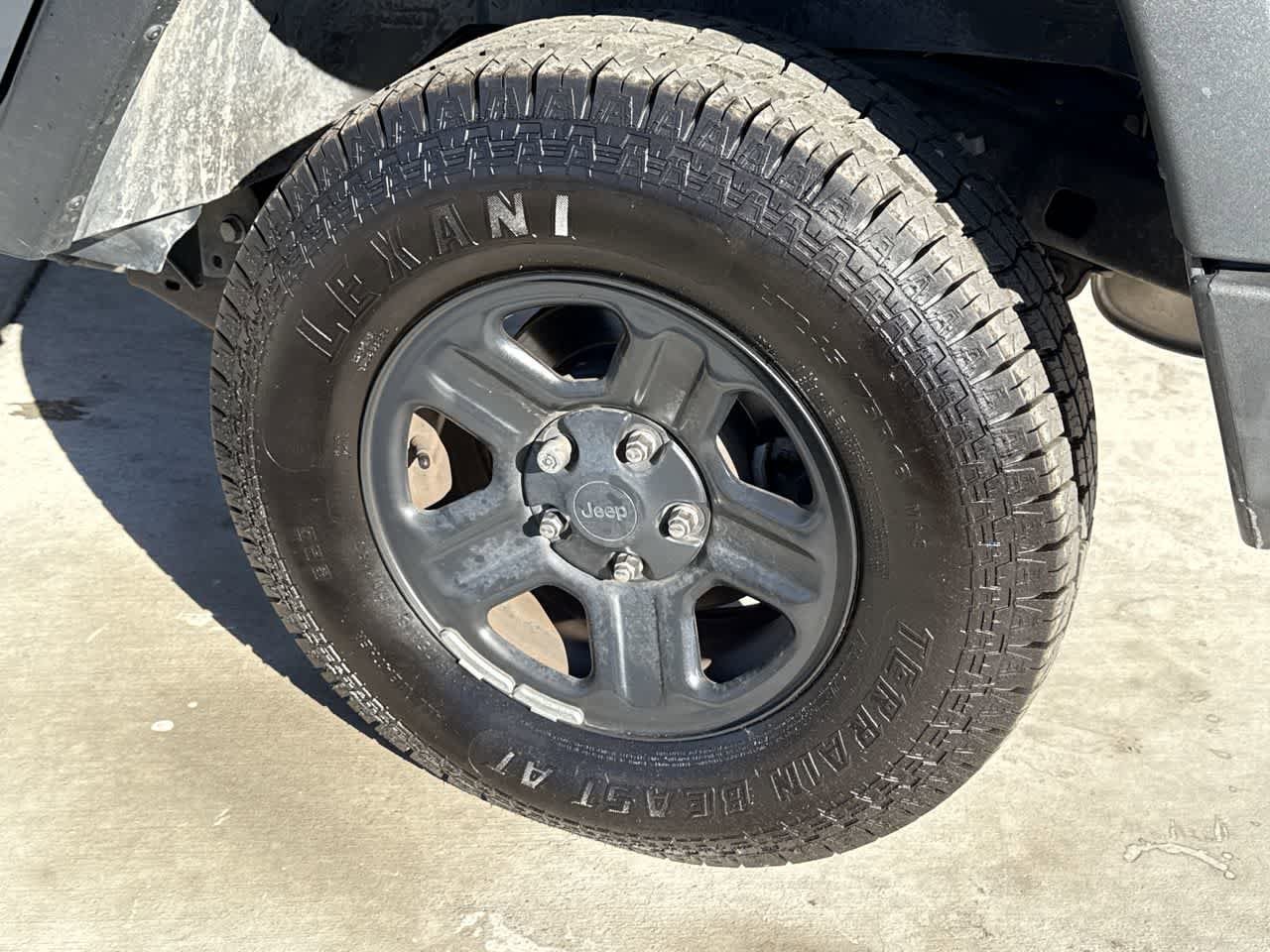 Thumbnail: 2018 Jeep Wrangler - 8