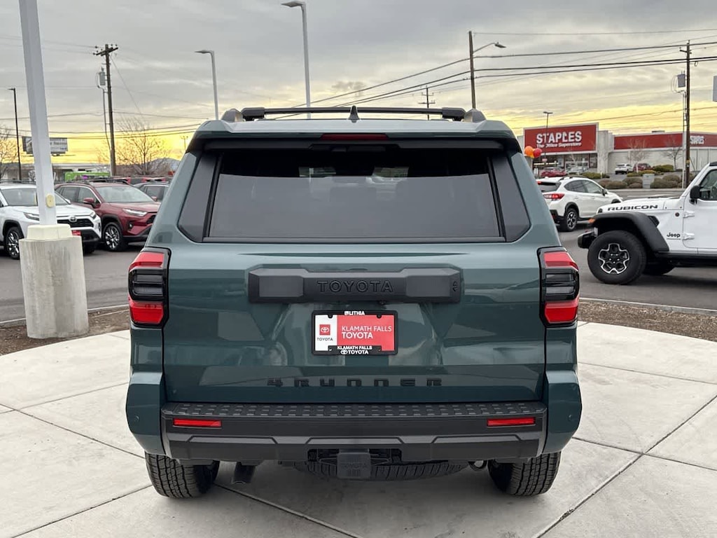 New 2025 Toyota 4Runner TRD Off-Road Premium SUV