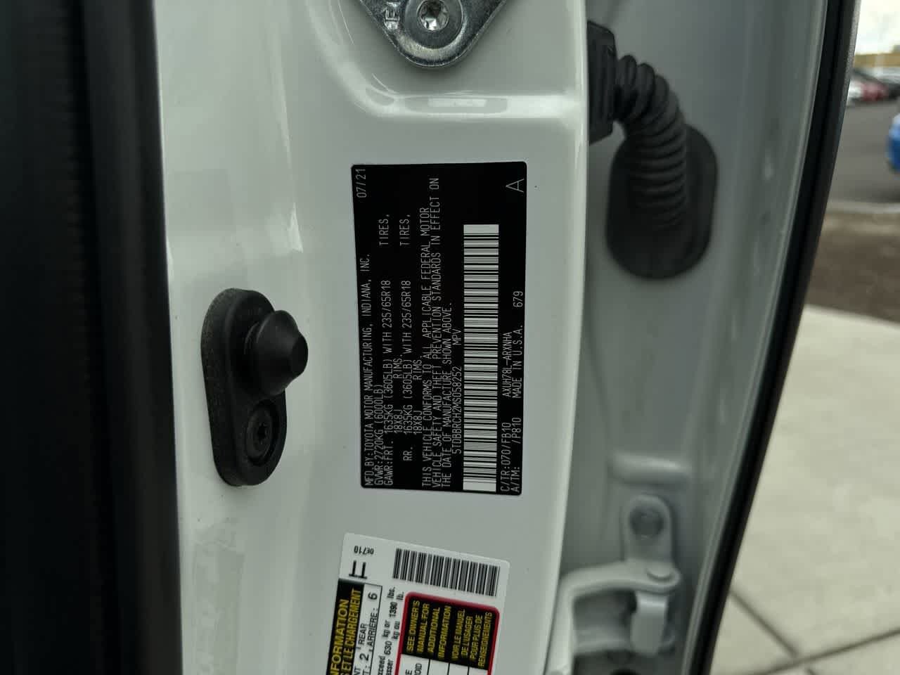 Thumbnail: 2021 Toyota Highlander - 25