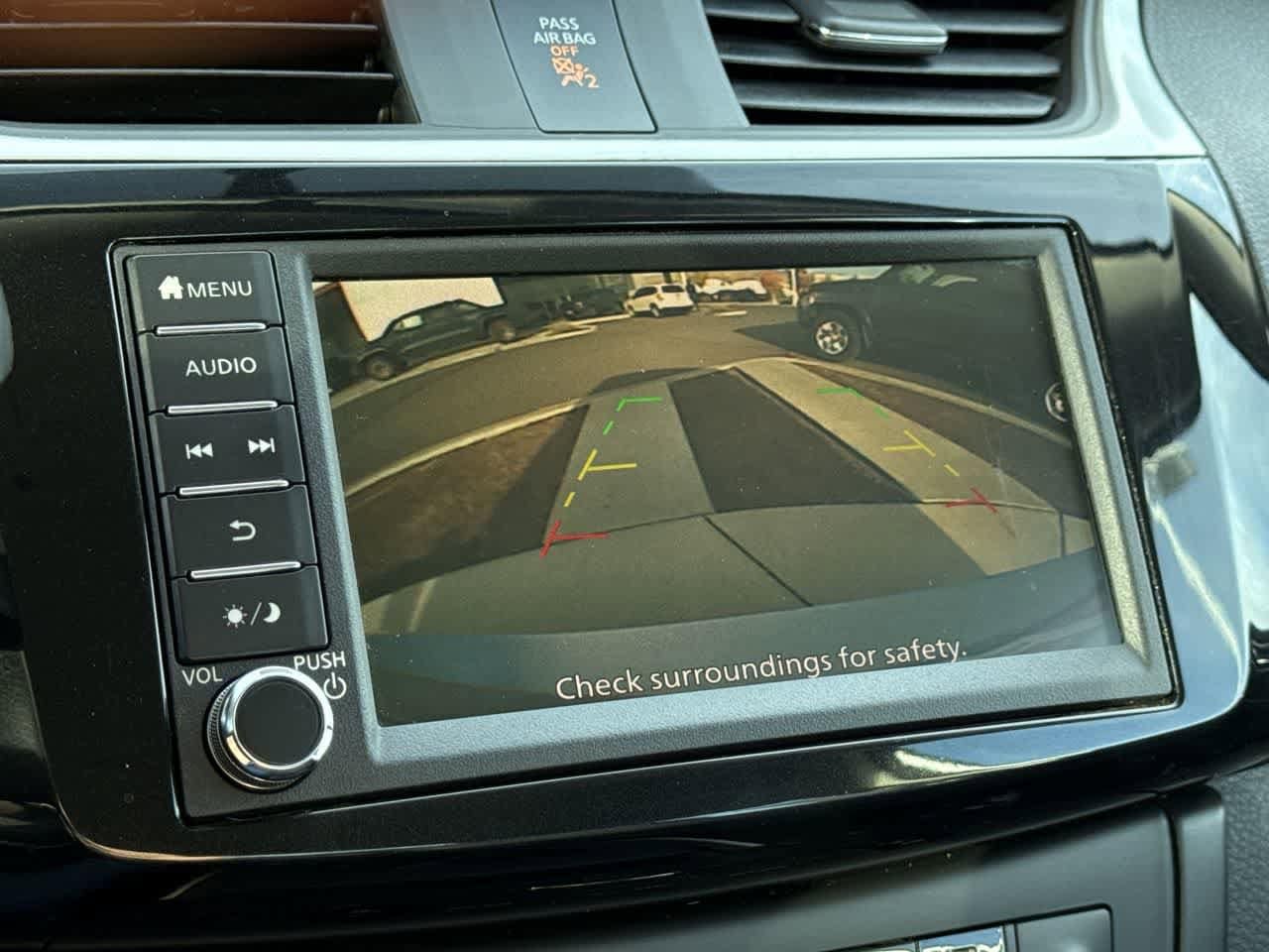 Thumbnail: 2019 Nissan Sentra - 19