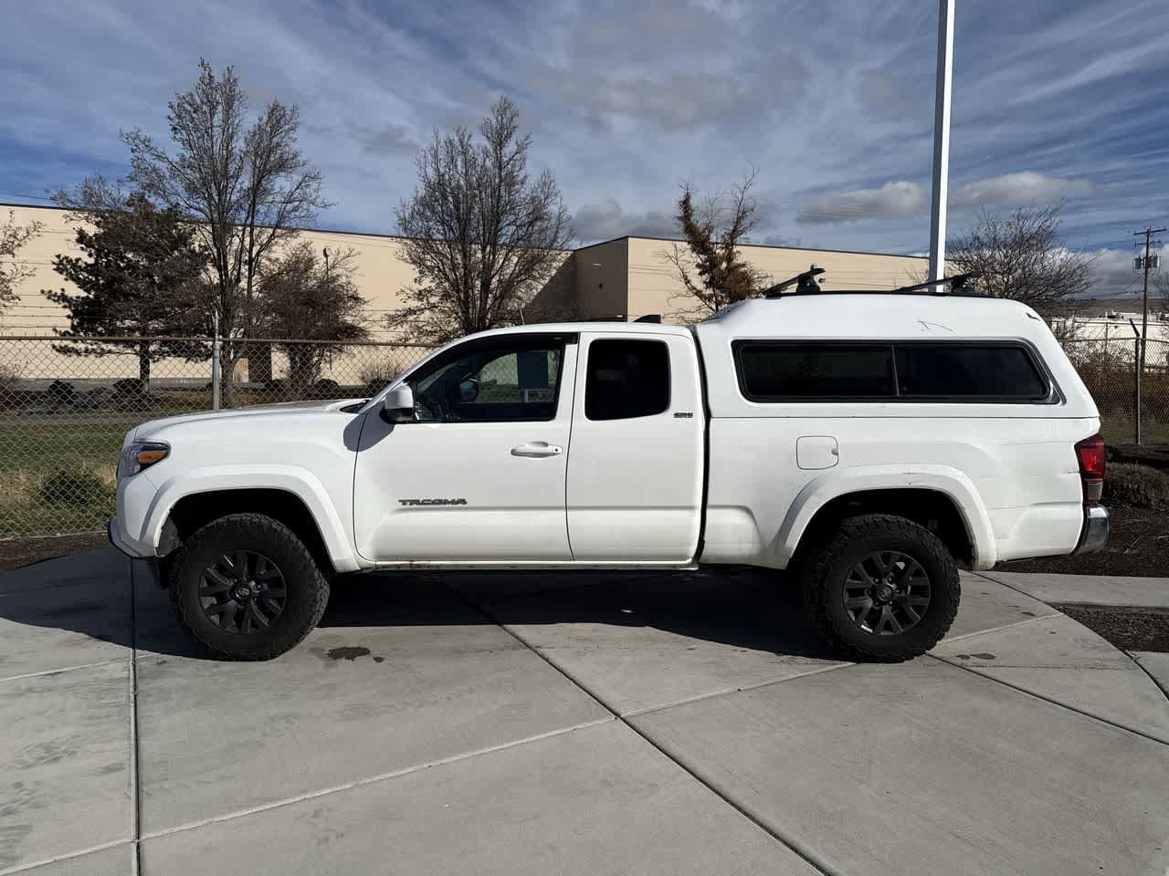 Thumbnail: 2020 Toyota Tacoma - 2